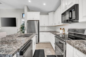9 web or mls 16620 s 48th st 9