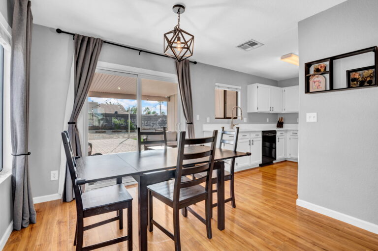 dining room(1)