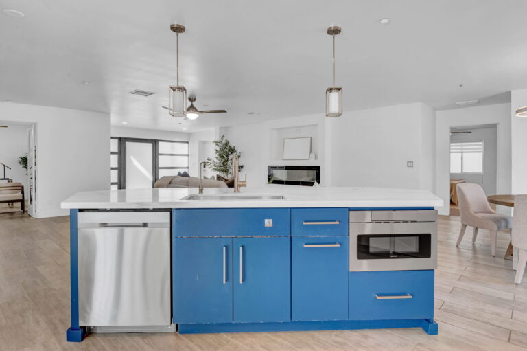 18 web or mls 8740 e monte vista rd 18