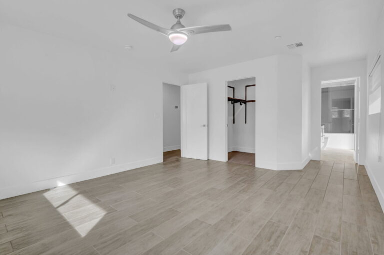 30 web or mls 8740 e monte vista rd 30