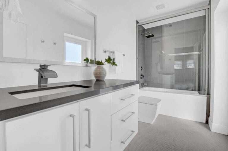 31 web or mls 8740 e monte vista rd 31