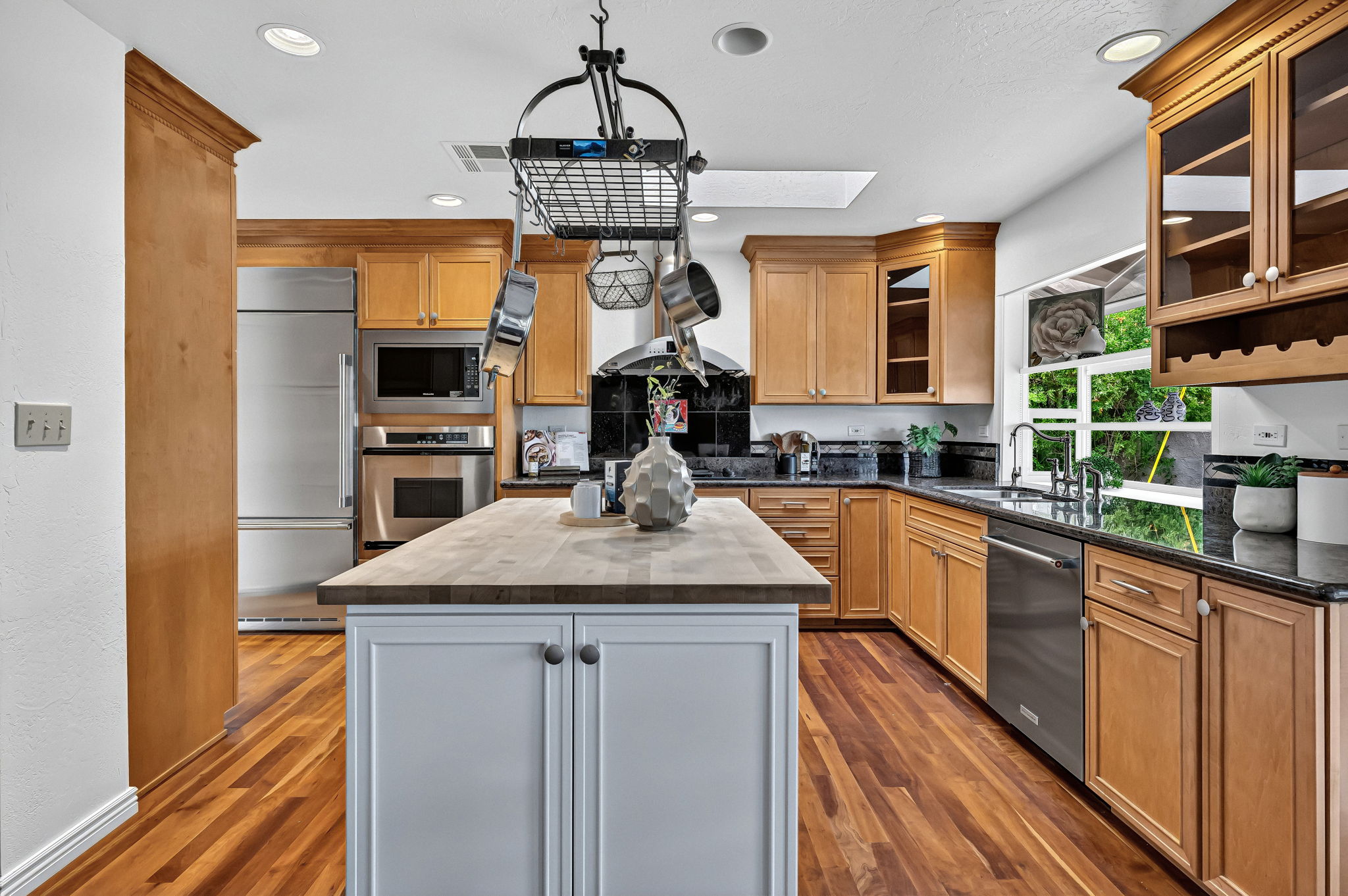 Property Photo 9